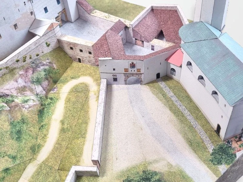 Hrad Sovinec – BAZAR